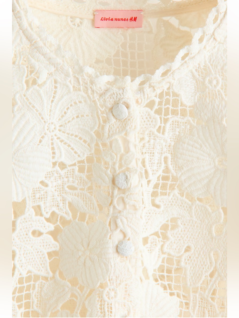 LIVIA NUNES H&M
NWT CREAM BOW-FRONT LACE TOP - Picture 15 of 16